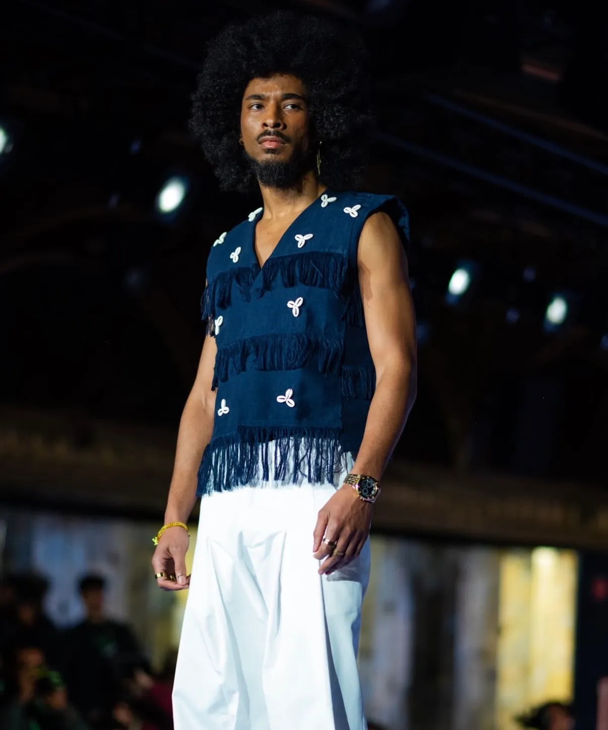 Sleeveless Aso Oke Jacket - Image 1